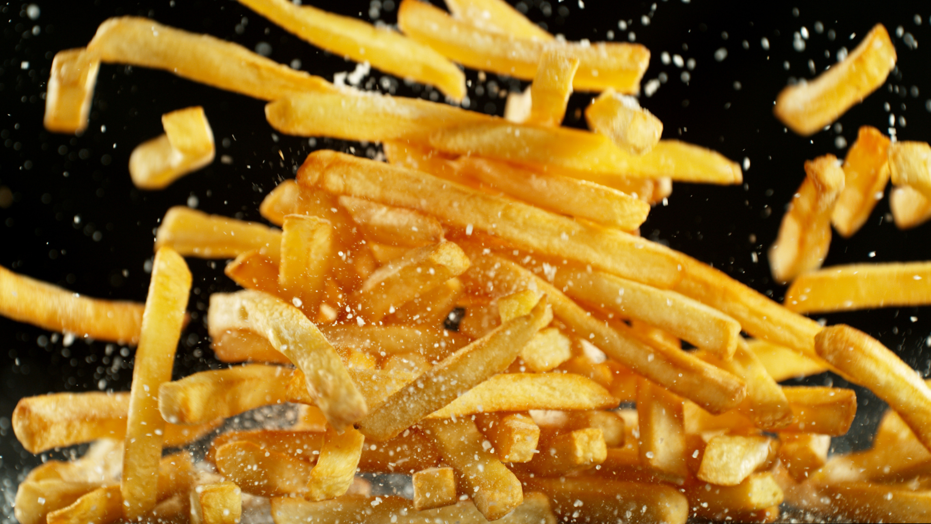 Papas rústicas recién hechas